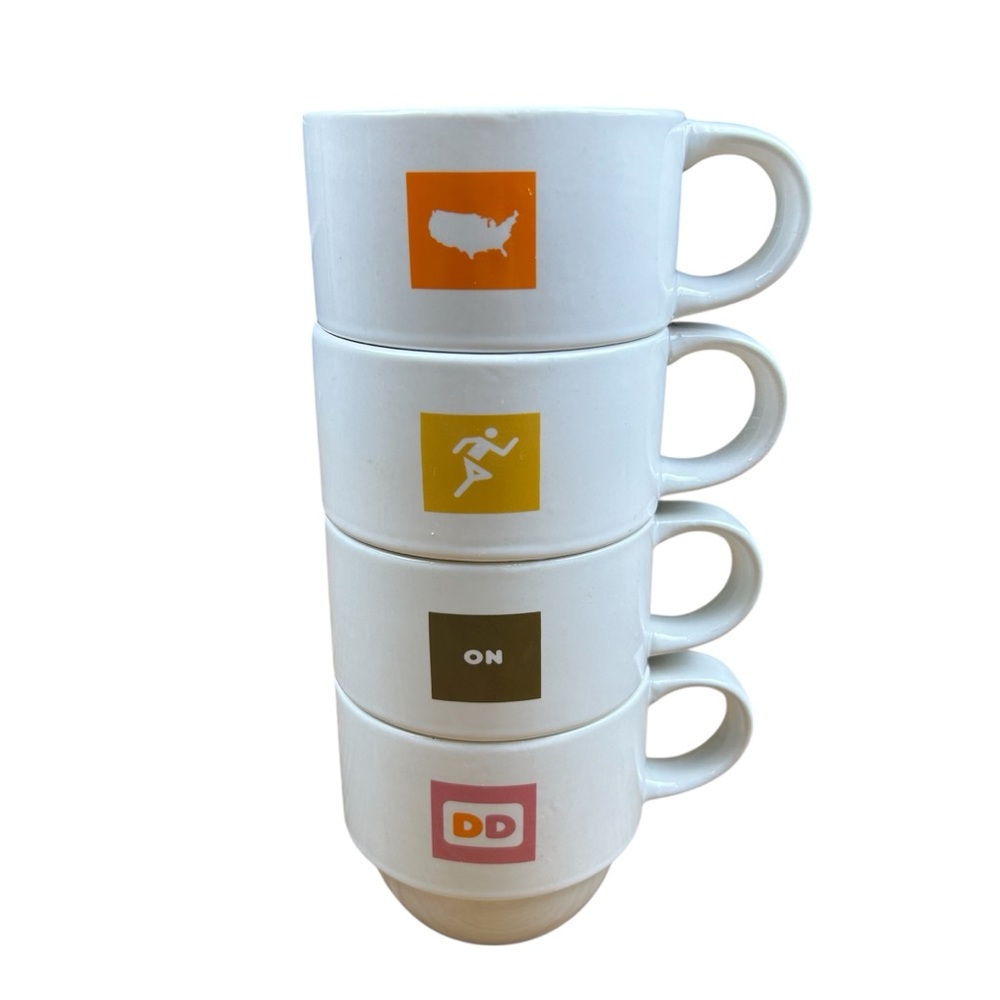 Dunkin Donuts Stackable Coffee Mugs America Runs on Dunkin 2007 - Set of 4